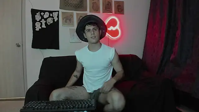 Antonello Vannucci online show from January 2025 08:04:02 PM