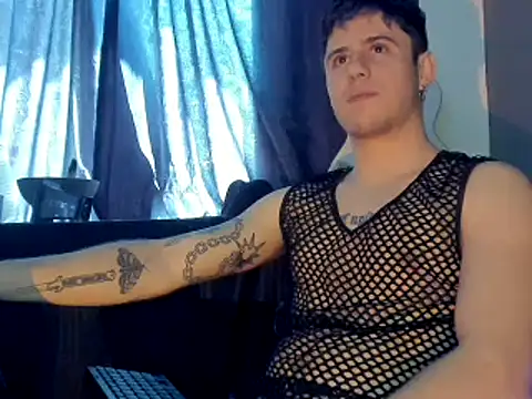 Antonello Vannucci online show from November 2025 03:51:01 PM