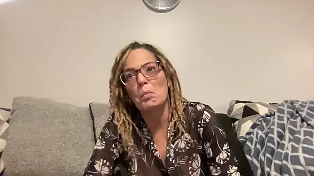 skarfos1babe69 online show from December 2024 02:27:02 AM