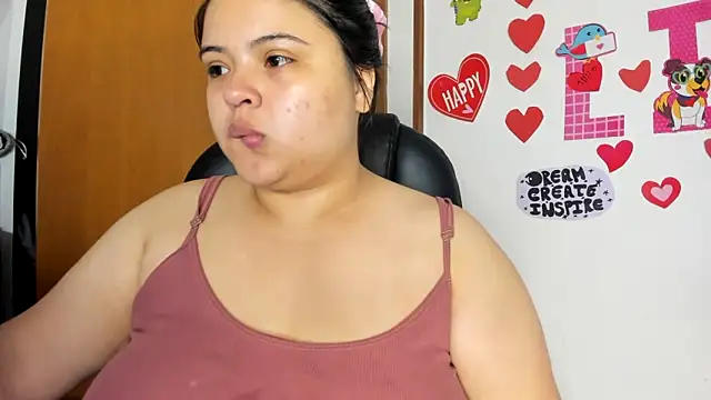 lizzie c online show from February 2025 07:17:02 PM