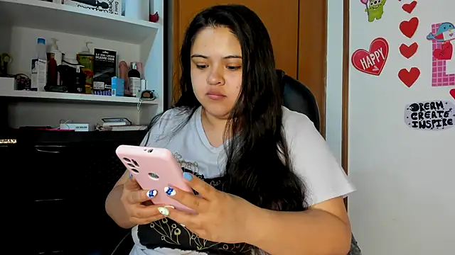 lizzie c online show from February 2025 06:32:02 AM