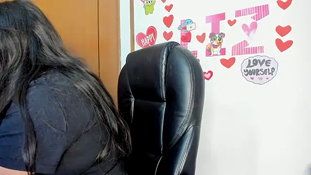 lizzie c online show from March 2025 11:43:02 PM