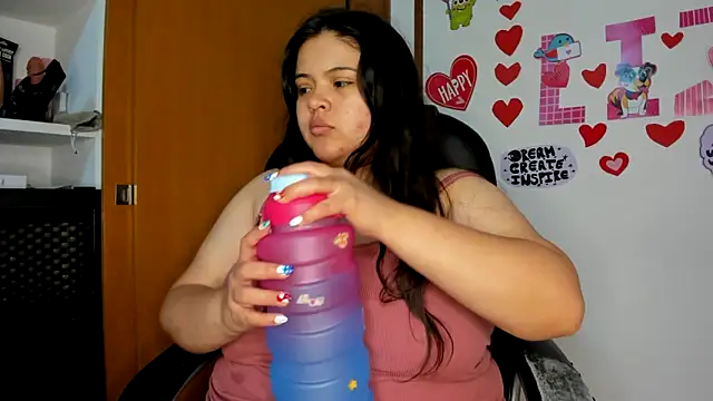 lizzie c online show from March 2025 02:52:01 AM