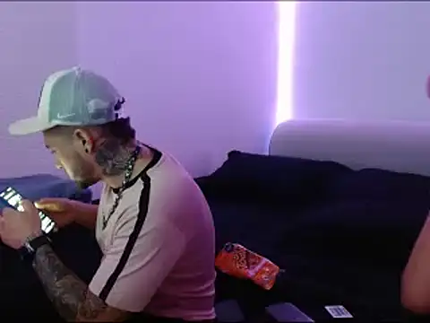 miia-liiam online show from January 2025 05:06:02 AM