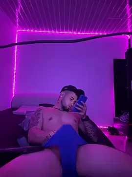 miia-liiam online show from January 2025 08:33:01 AM