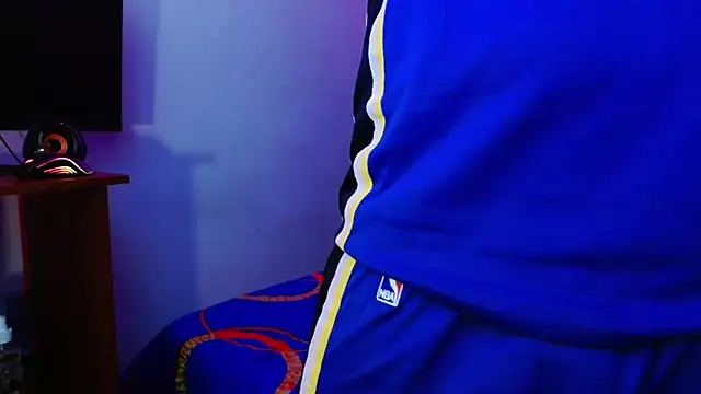 miia-liiam online show from February 2026 06:19:02 AM