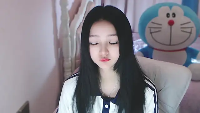 xiao-xiao-D online show from February 2025 07:54:02 AM