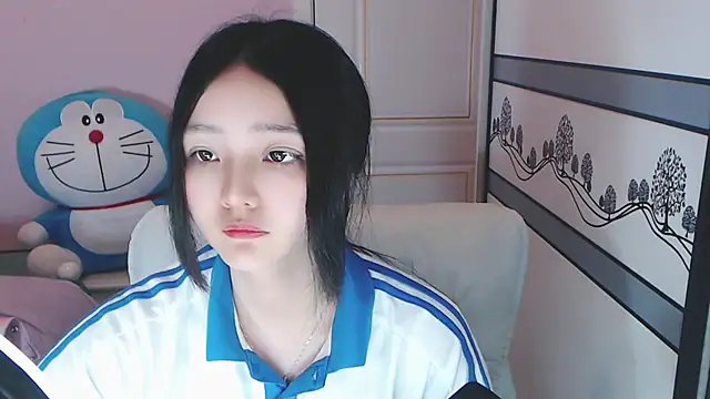 xiao-xiao-D online show from February 2025 03:25:02 PM