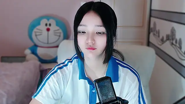 xiao-xiao-D online show from February 2025 02:03:02 PM