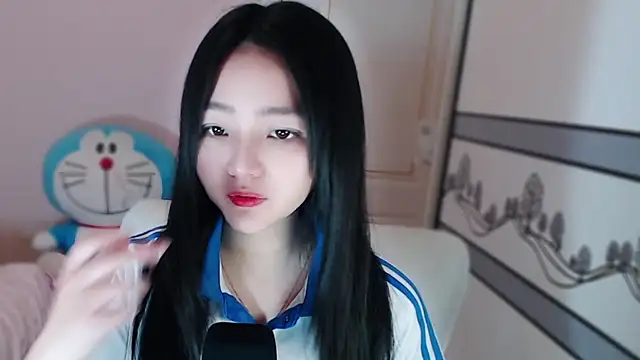 xiao-xiao-D online show from March 2025 05:13:02 AM