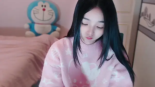 xiao-xiao-D online show from September 2025 12:14:01 AM