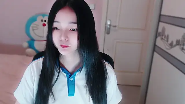 xiao-xiao-D online show from November 2025 04:03:01 PM