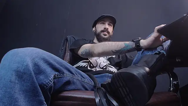 AxelColton online show from February 2025 06:24:01 AM