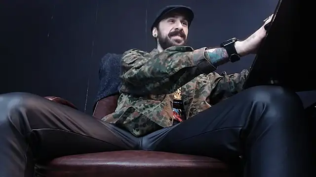 AxelColton online show from February 2025 06:22:01 AM