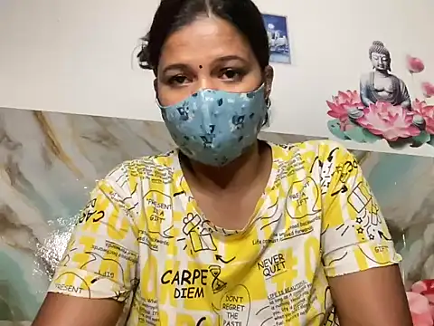 Tamil Sanjana  online show from September 2025 01:49:01 AM