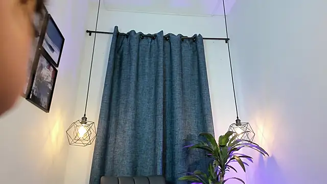 ashly  ms online show from February 2025 12:28:01 PM