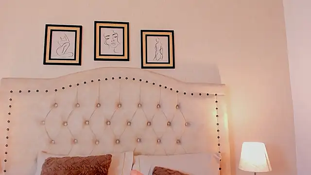 ashly  ms online show from October 2025 06:28:02 PM