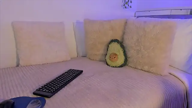 Alissonroses online show from March 2025 05:28:01 PM