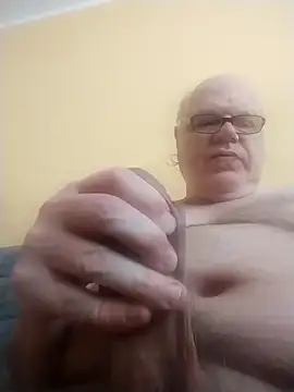 Snapshot of jk6t chatting on May 2026 12:55:02 PM jk6t online show from May 2026 12:55:02 PM