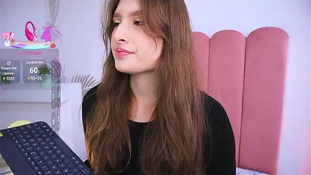 Daisha Riley online show from March 2025 12:58:02 PM