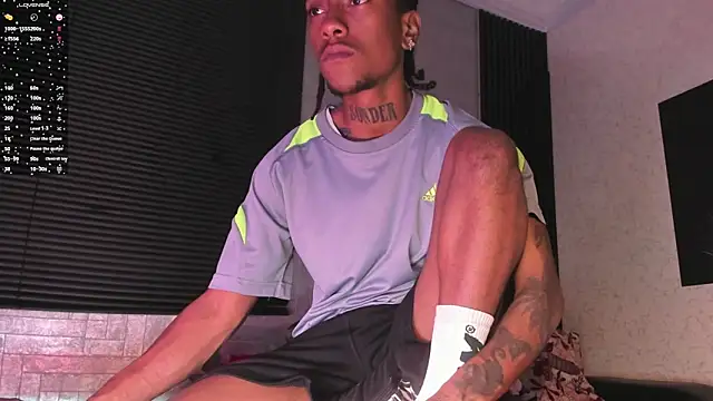 Snapshot of JhonyMiller_ chatting on December 2025 07:53:01 PM JhonyMiller online show from December 2025 07:53:01 PM