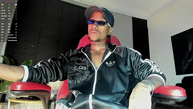 Snapshot of JhonyMiller_ chatting on December 2025 07:54:02 PM JhonyMiller online show from December 2025 07:54:02 PM