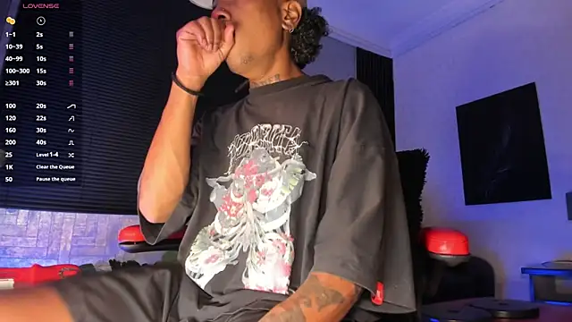 Snapshot of JhonyMiller_ chatting on January 2026 08:10:02 PM JhonyMiller online show from January 2026 08:10:02 PM