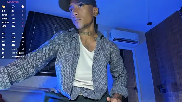 Snapshot of JhonyMiller_ chatting on January 2026 07:52:02 PM JhonyMiller online show from January 2026 07:52:02 PM