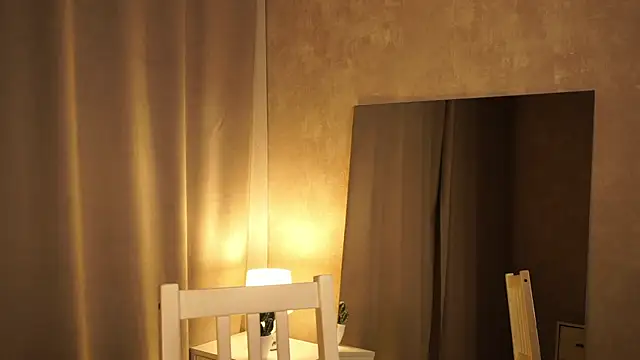 Snapshot of Hi_my_name_is chatting on March 2025 05:39:02 PM Hi my name is online show from March 2025 05:39:02 PM