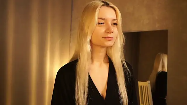 Snapshot of Hi_my_name_is chatting on March 2025 02:51:01 PM Hi my name is online show from March 2025 02:51:01 PM