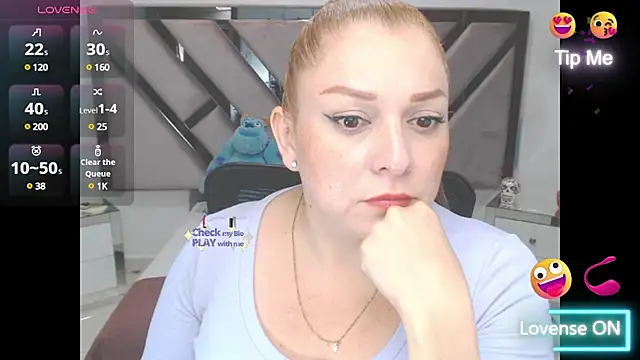 natalia5560 online show from March 2025 02:15:02 PM