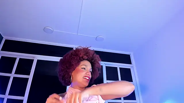 Snapshot of loladupont chatting on July 2026 03:12:01 AM loladupont online show from July 2026 03:12:01 AM