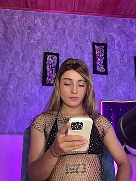 Snapshot of Little_lili19 chatting on May 2026 05:59:01 AM Little lili19 online show from May 2026 05:59:01 AM