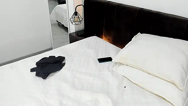 AbrilSonne online show from March 2025 10:53:01 PM