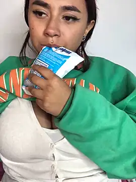 michell boobs  online show from February 2025 12:28:01 PM