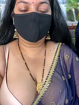 FlatVincy4 online show from September 2025 06:07:01 AM