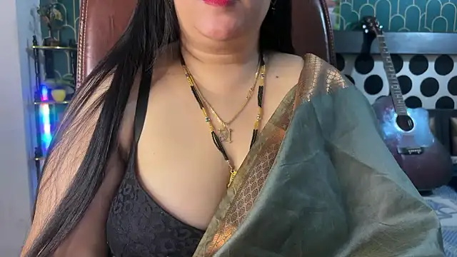 FlatVincy4 online show from February 2026 06:26:01 AM