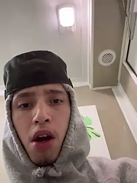 qbaby96 online show from February 2025 07:07:01 AM