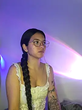 Rosita forever  online show from March 2025 04:02:02 AM