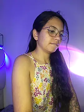 Rosita forever  online show from March 2025 08:59:01 PM