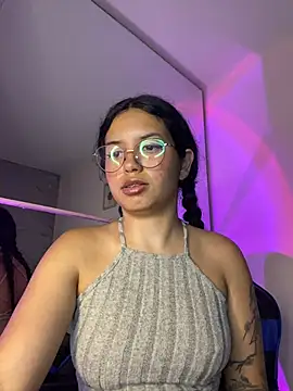 Rosita forever  online show from April 2026 01:56:01 AM