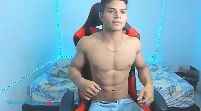 oliver thompsson7 online show from January 2025 01:04:02 AM