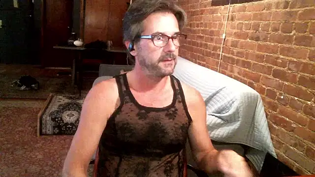 Johnny Bottoms online show from October 2025 12:33:02 AM