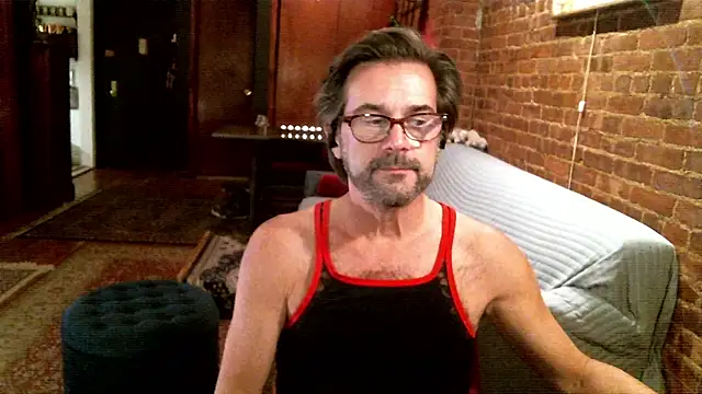 Johnny Bottoms online show from December 2025 11:09:01 PM