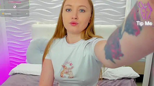 Snapshot of ChloeSug chatting on September 2025 12:16:01 PM ChloeSug online show from September 2025 12:16:01 PM