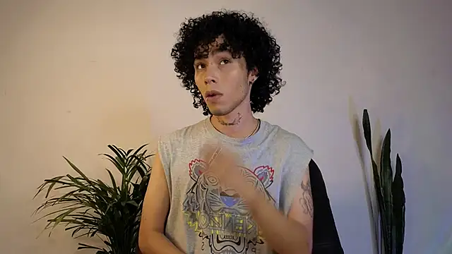 seven7xis online show from December 2024 08:16:02 AM