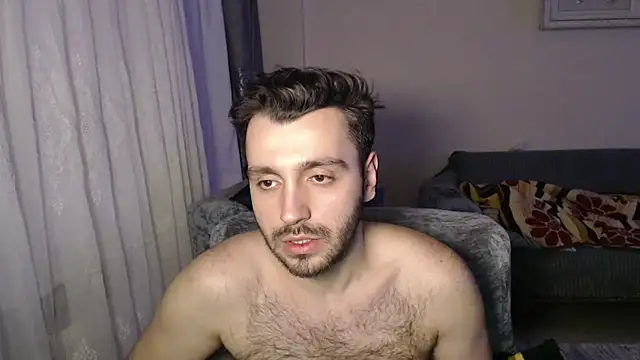 handsomeee04 online show from March 2026 10:04:01 PM