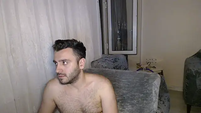 Snapshot of handsomeee04 chatting on July 2026 12:17:01 AM handsomeee04 online show from July 2026 12:17:01 AM