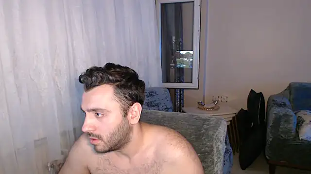 Snapshot of handsomeee04 chatting on July 2026 11:41:01 PM handsomeee04 online show from July 2026 11:41:01 PM