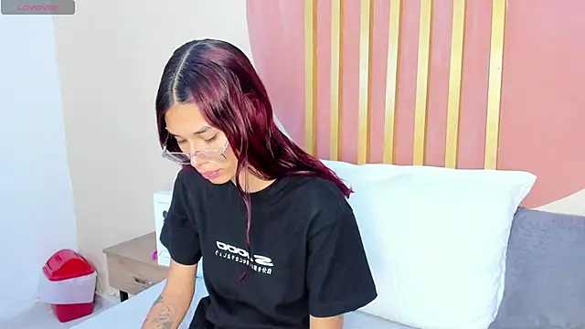 Nicole Angels  online show from September 2025 07:59:01 PM